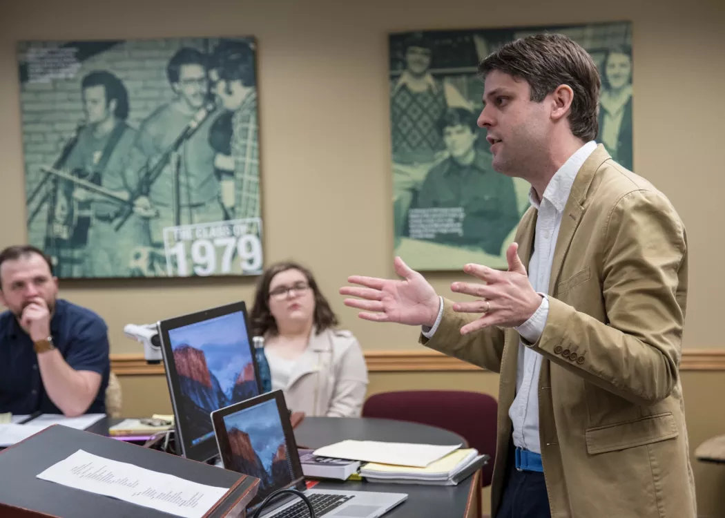 Law professor Justin Walker teaches a class of law students.