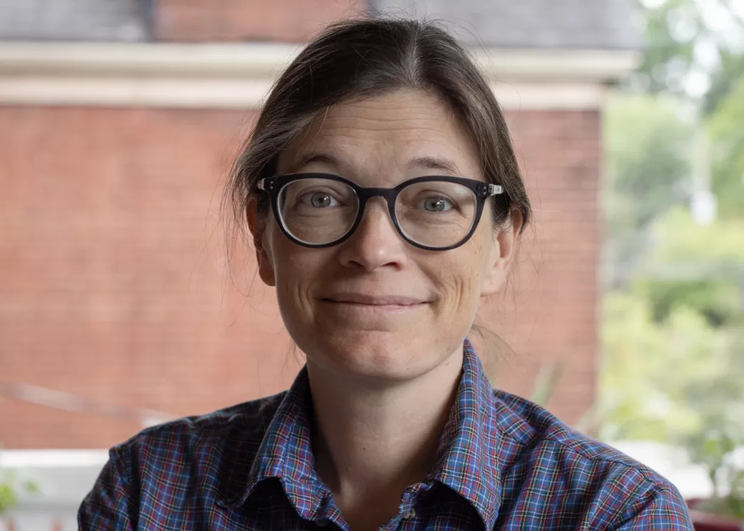 Angela Storey headshot